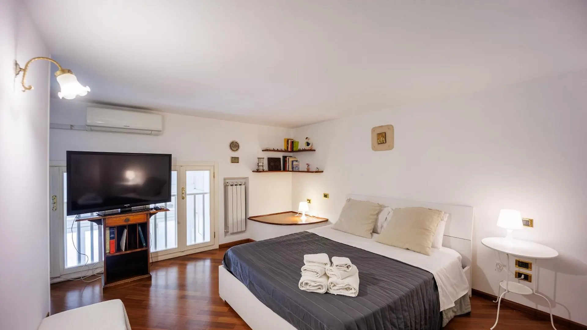 Riviera House 2 Apartment Sea View Group And Family By Housein那不勒斯 意大利