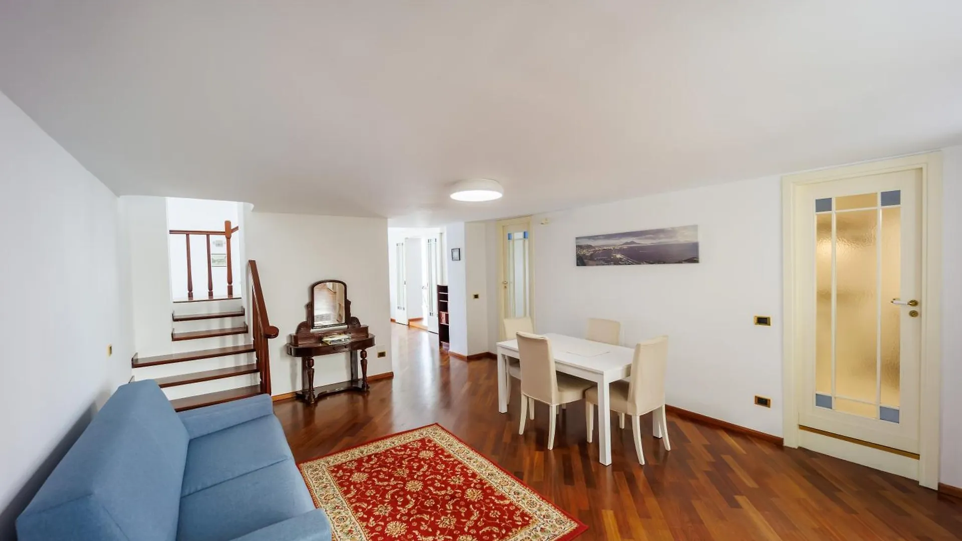Riviera House 2 Apartment Sea View Group And Family By Housein那不勒斯