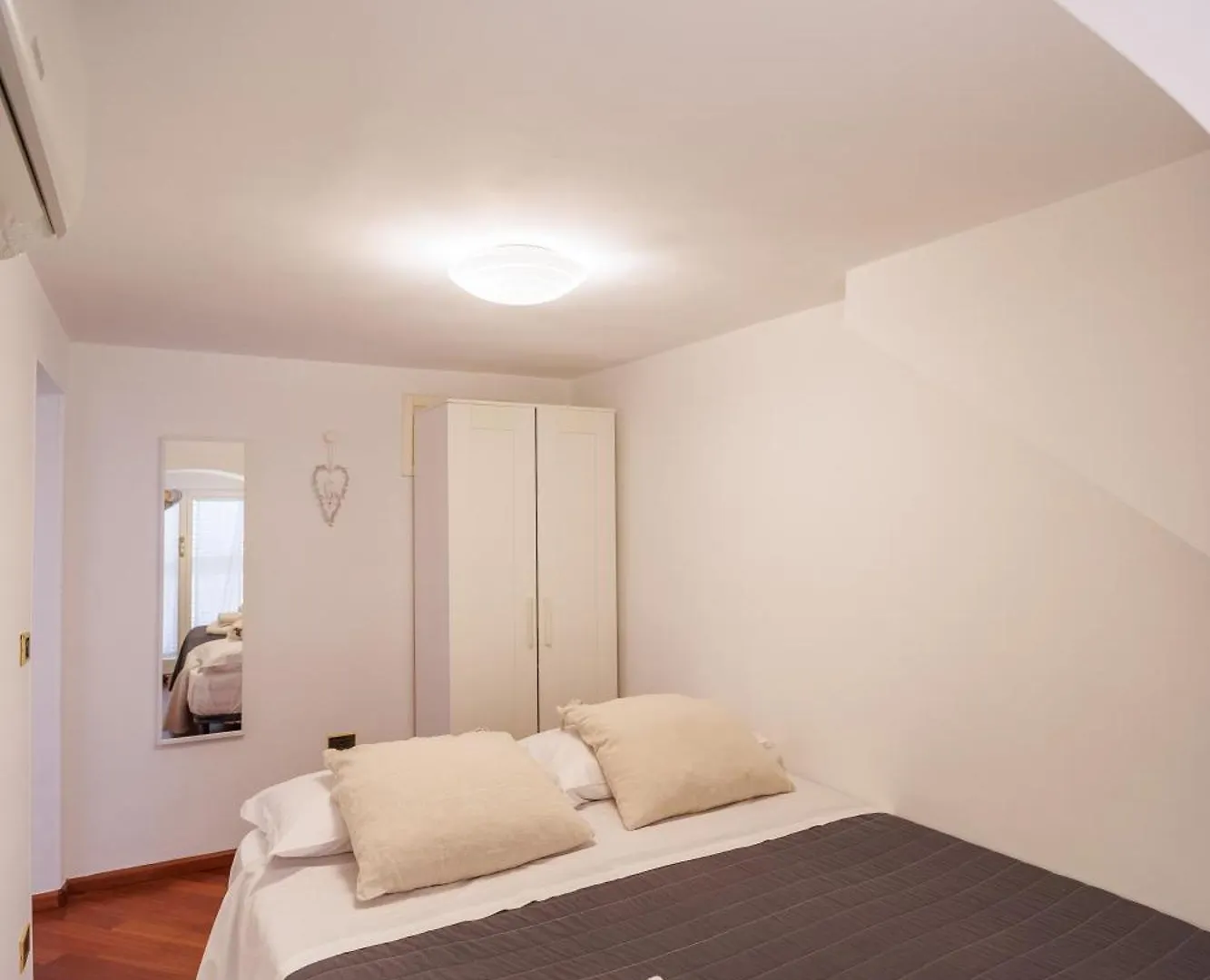 Riviera House 2 Apartment Sea View Group And Family By Houseinnaples