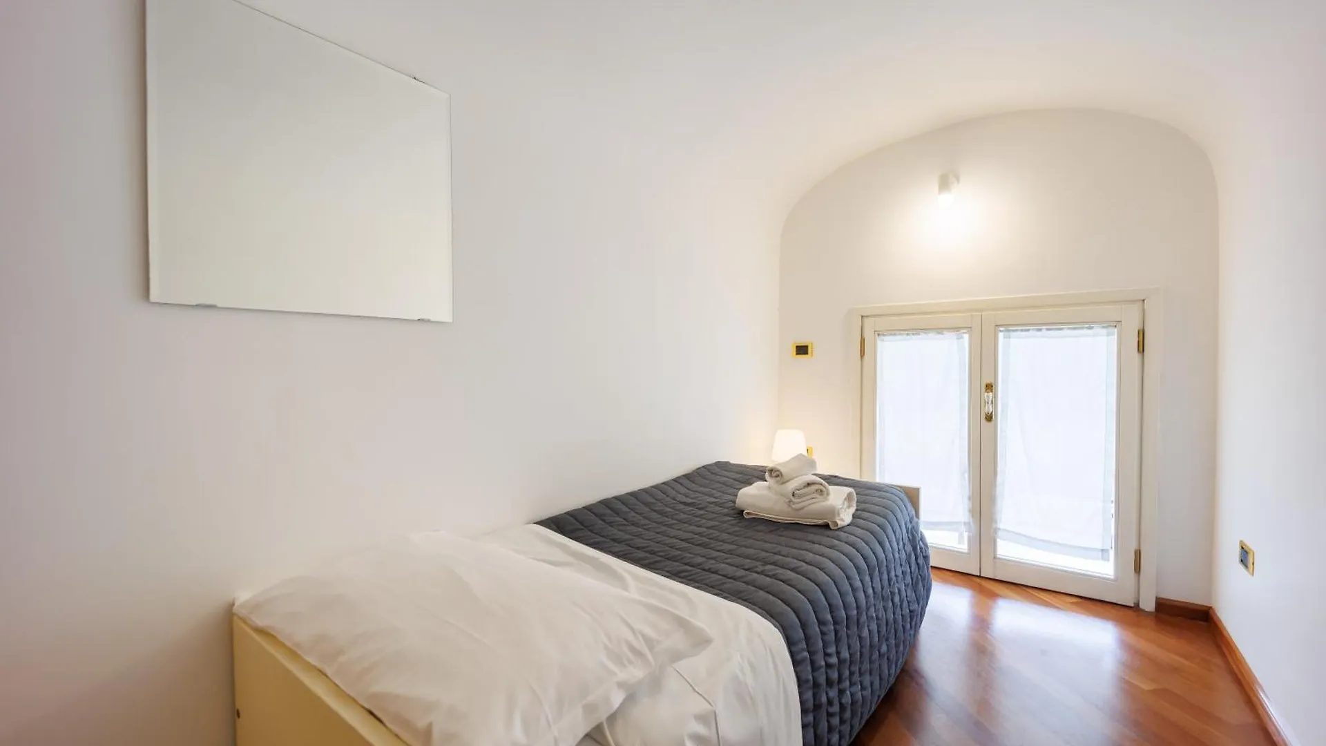 Riviera House 2 Apartment Sea View Group And Family By Houseinnaples